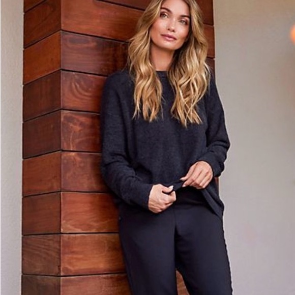 Barefoot Dreams Other - Barefoot Dreams 2piece size large Black